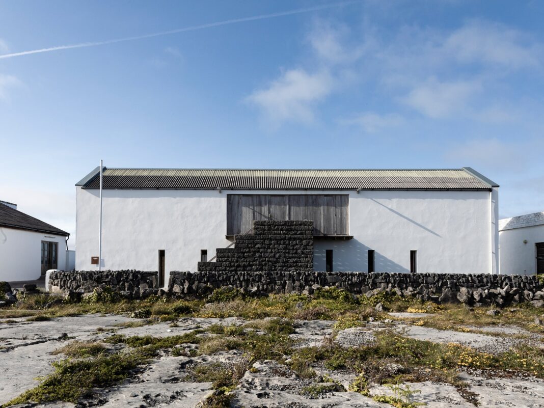 Inis Meáin Island Stays: Currach House & Karst House Currach House at Inis Meáin Island Stays