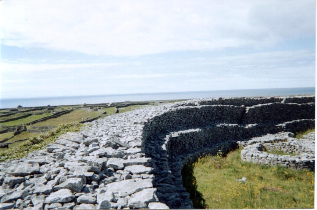 Ancient stone ringfort on Inis Meáin